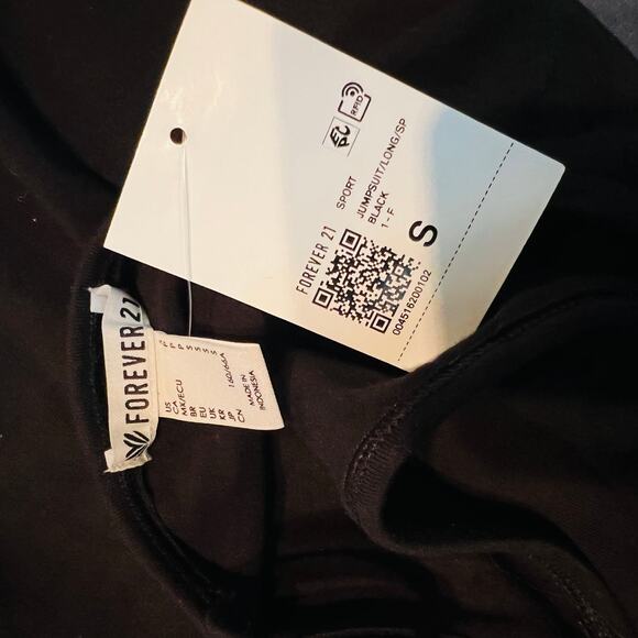 NEW! F21 Strappy Knit Jumpsuit Black - S - Picture 6 of 6